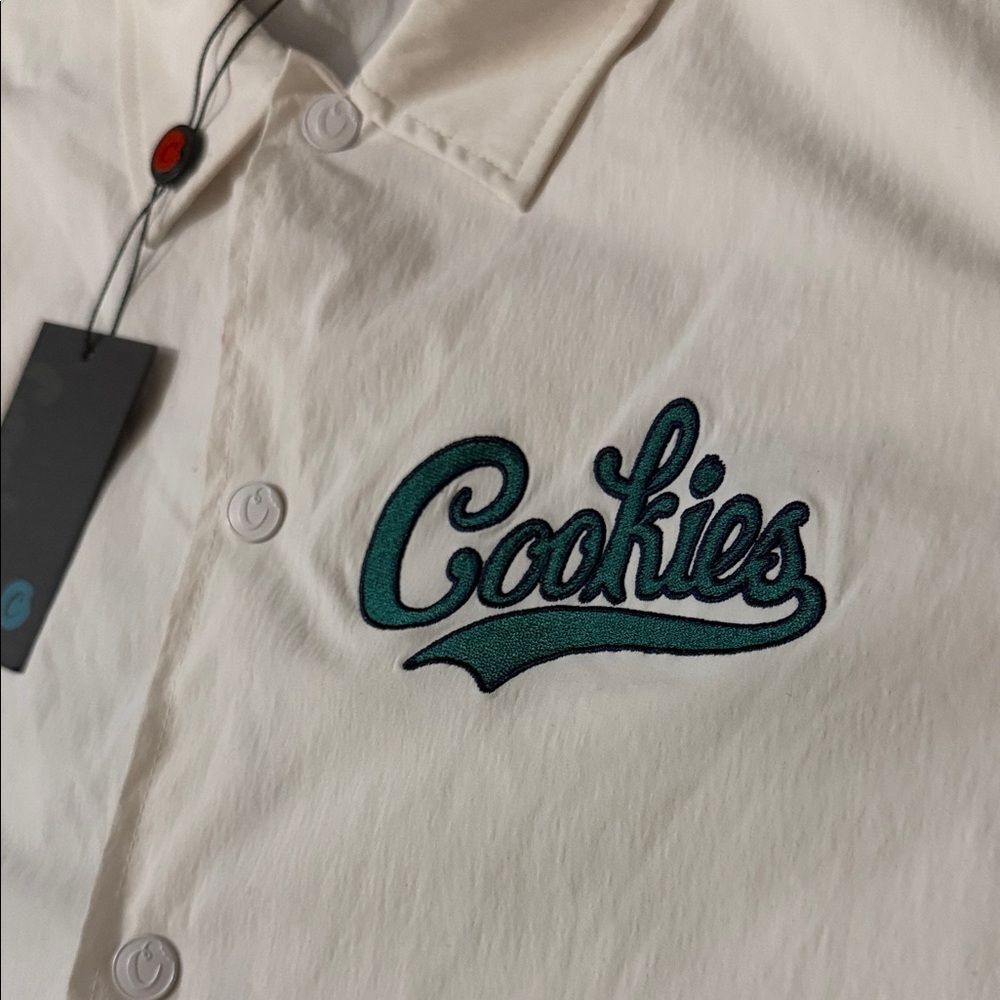 Cookies Men’s Lightweight White Coach Jacket with Cookies Logo - Picture 11 of 16
